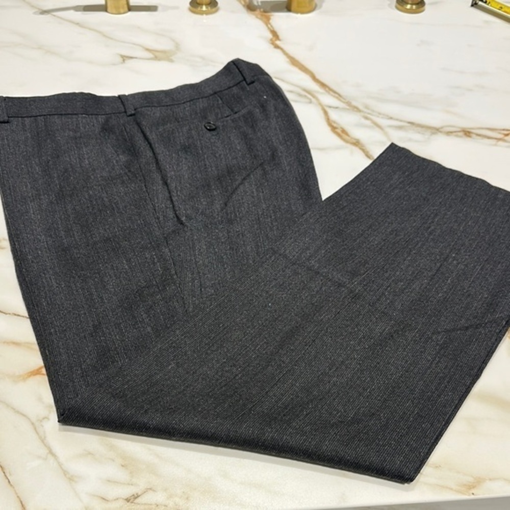 Hugo Boss Charcoal Gray Dress Pants 34x31